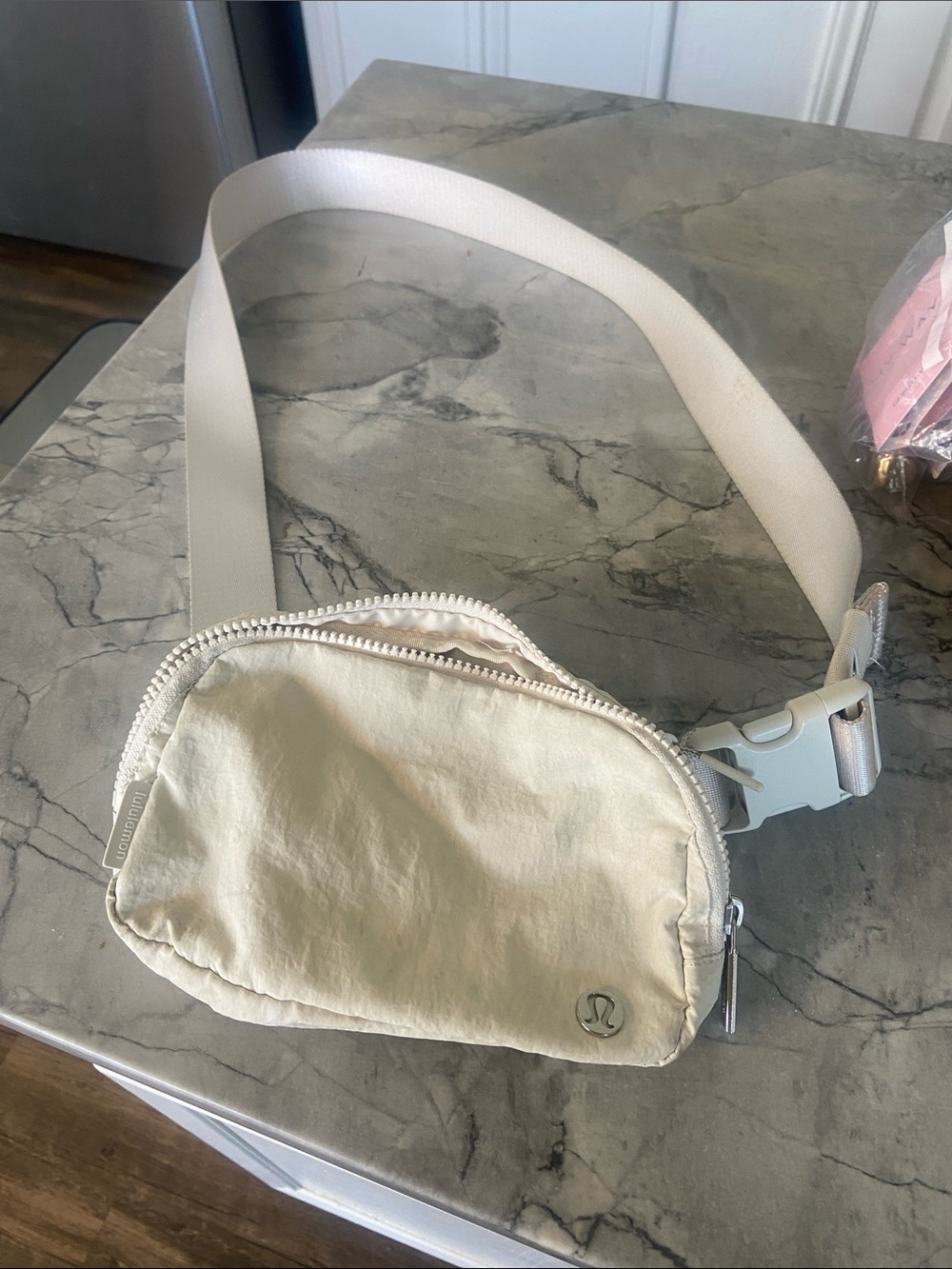 Lululemon everywhere belt bag. White opal.